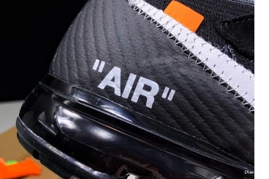  AA3831-001 VaporMax O-W Air 0318